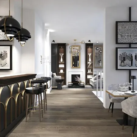 Opera House Hotel 4*
